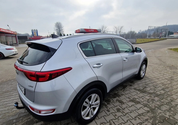 Kia Sportage cena 79800 przebieg: 106000, rok produkcji 2017 z Pleszew małe 137
